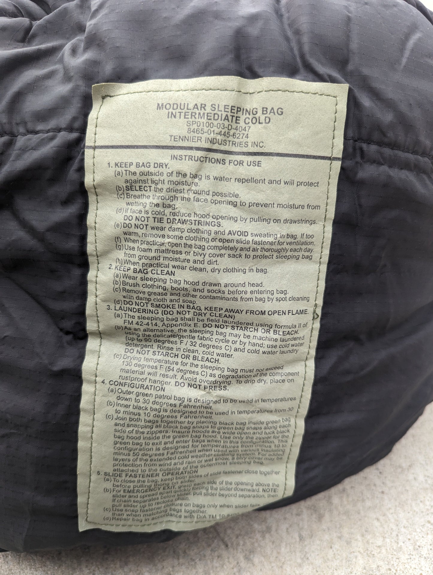 Intermediate Cold Weather Sleeping Bag - Black